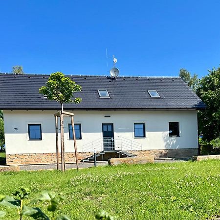 Ubytovani Pod Troskami Rovensko pod Troskami Exterior photo